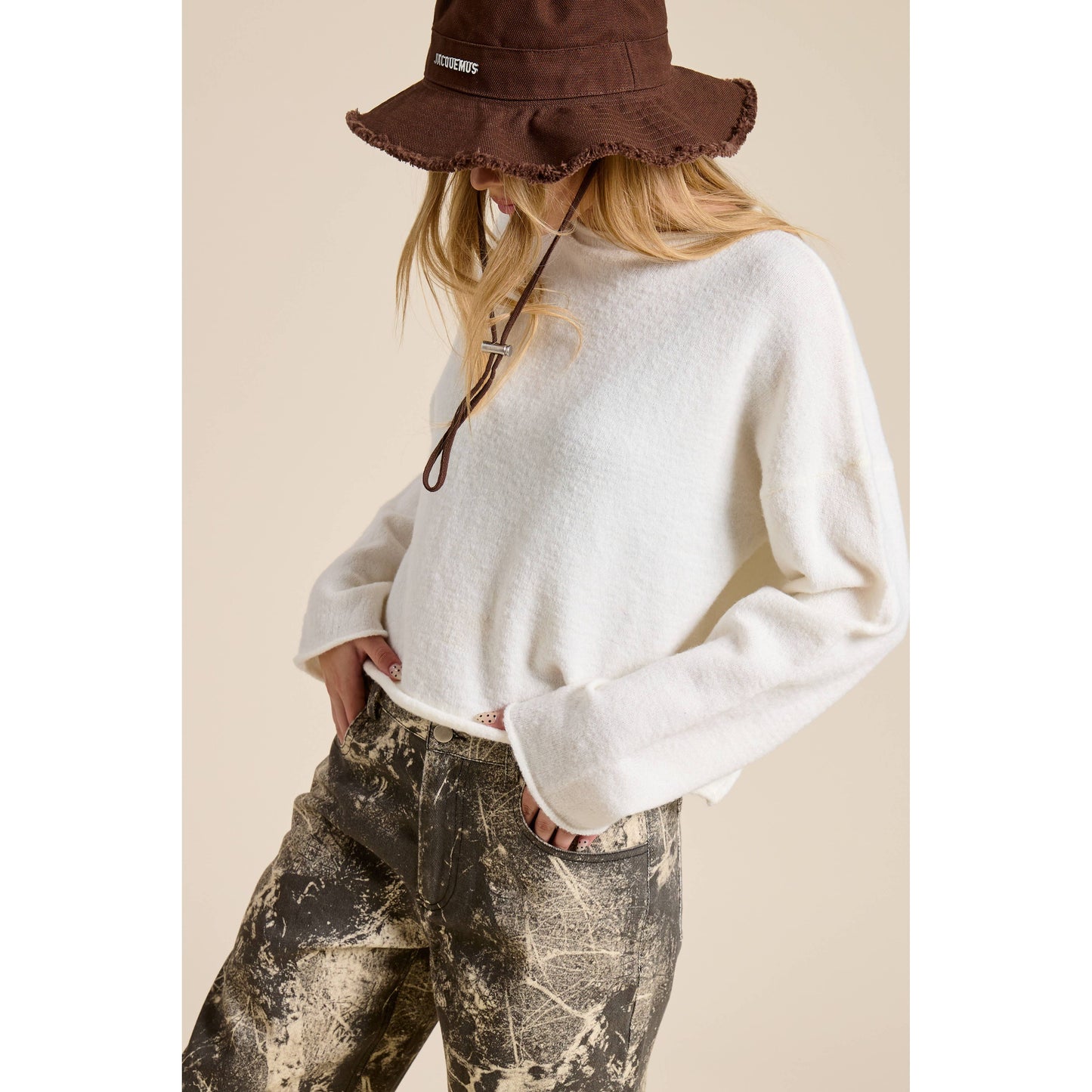 Essential Pullover Sweater in Ivory