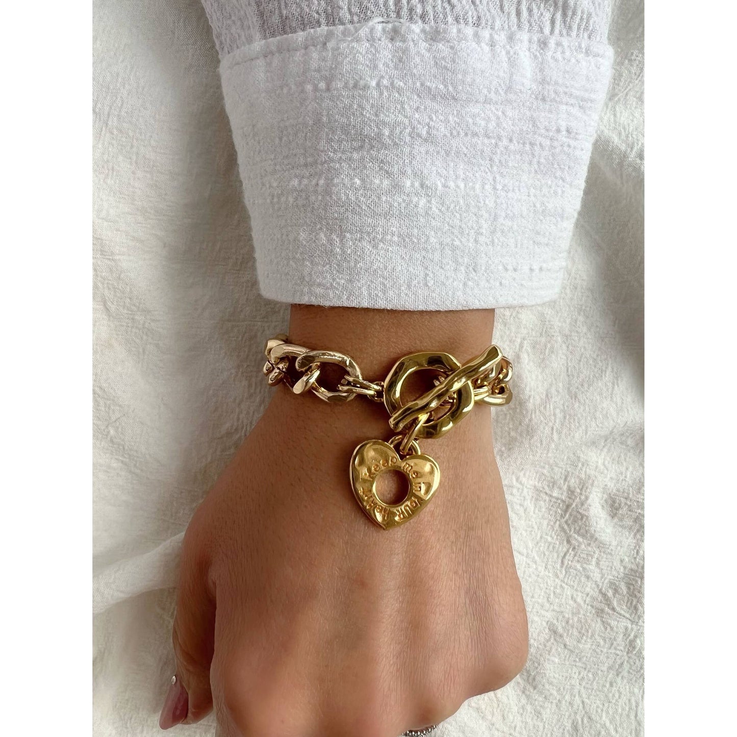 Gold Chunky Chain Heart Charm Bracelet