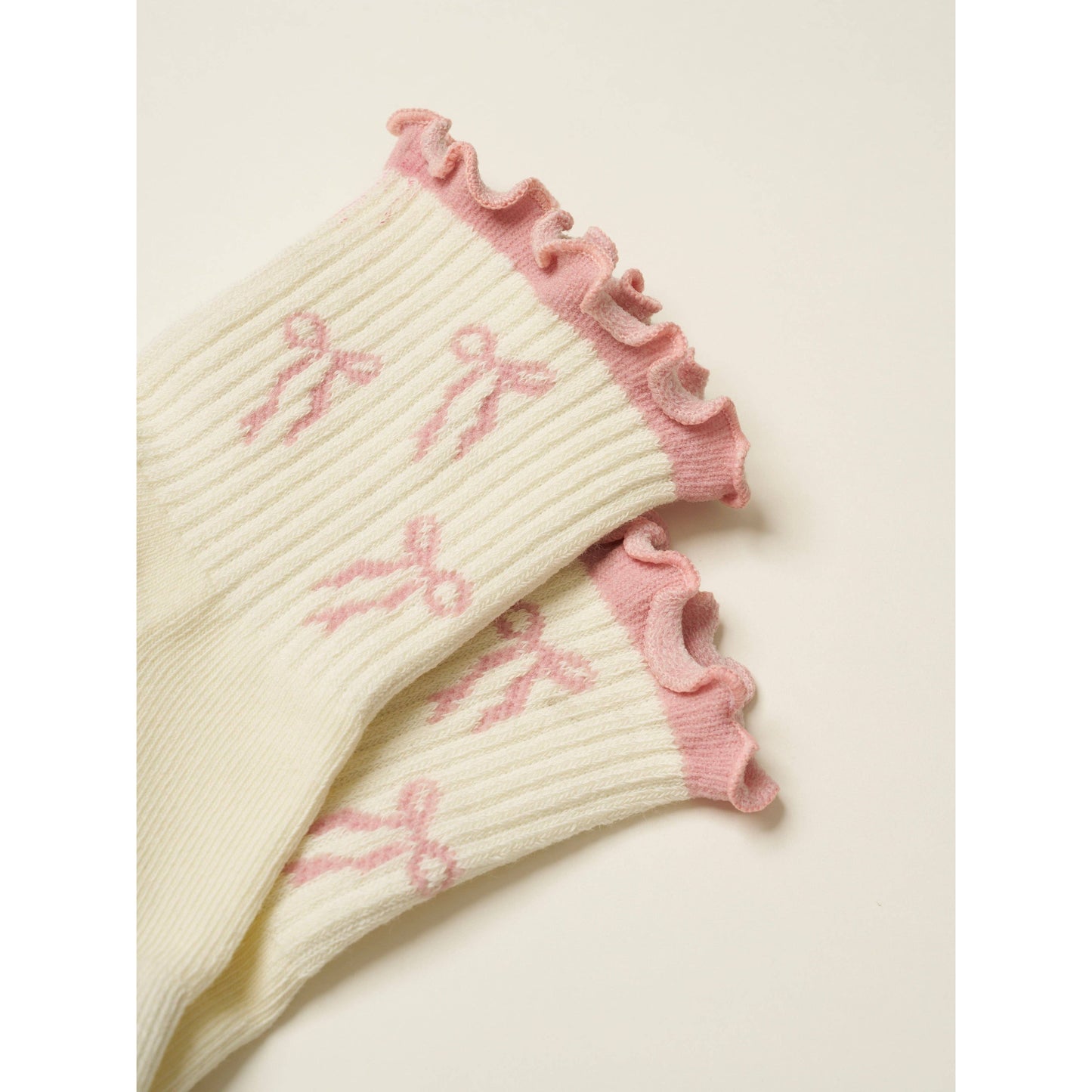 Bow Ruffle Grip Sock in Pink