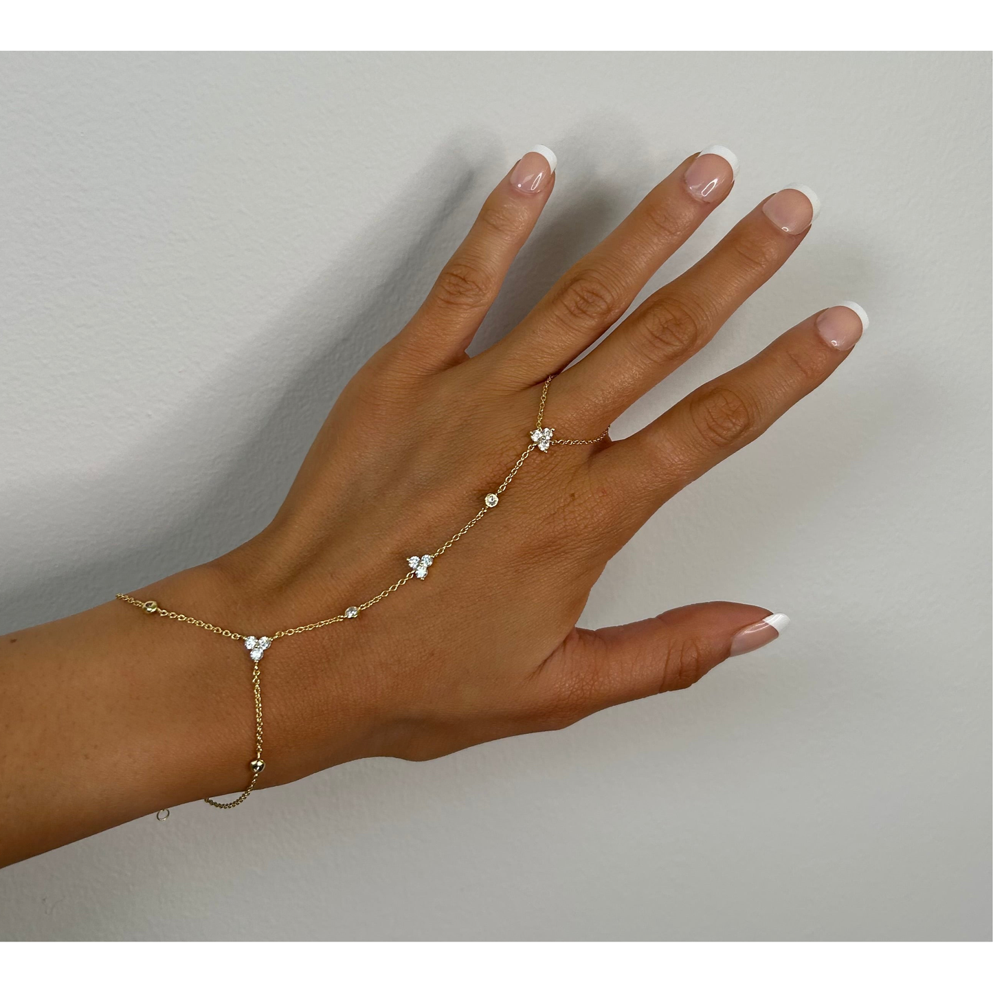 Kira Hand Chain Bracelet: Gold