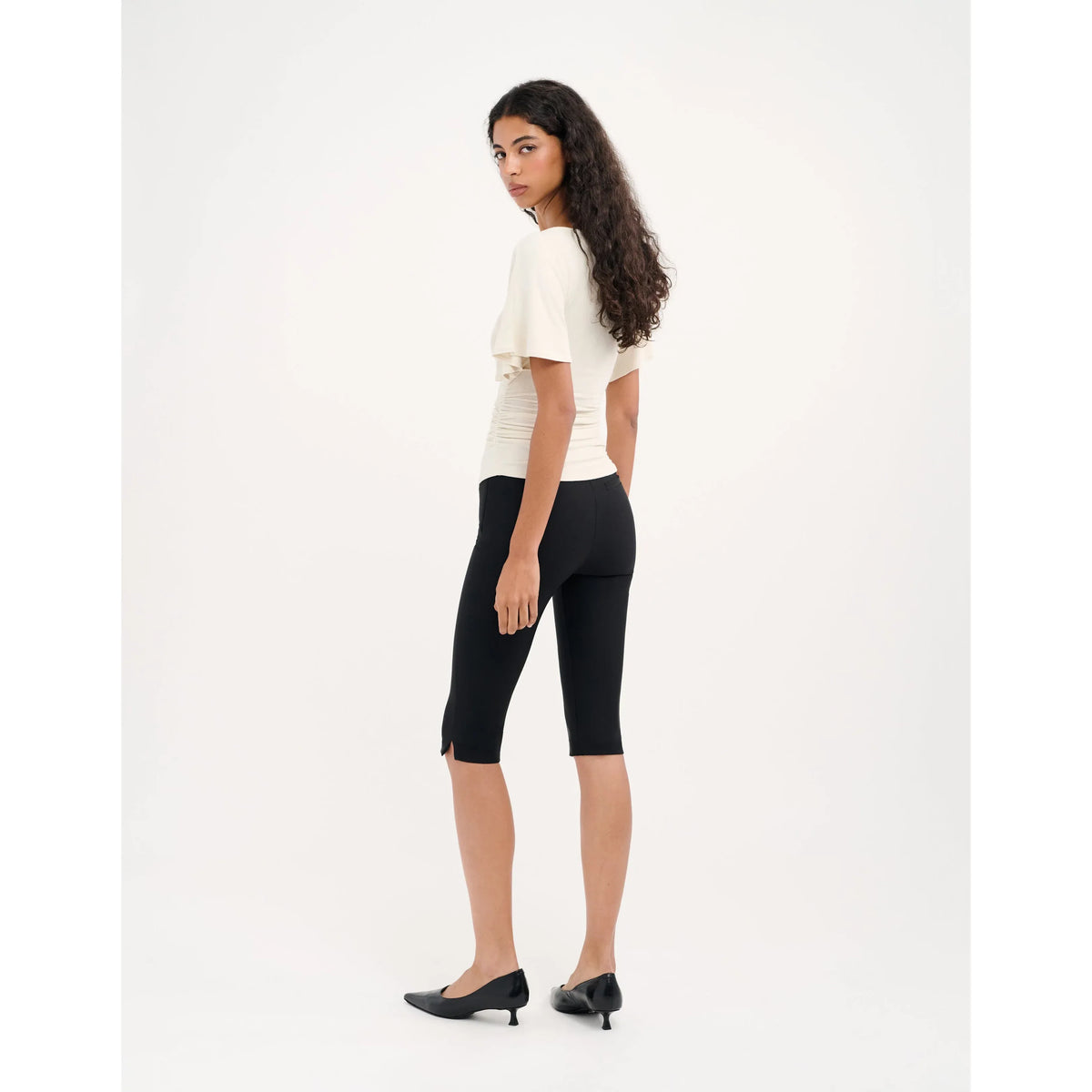 Pinup Capri