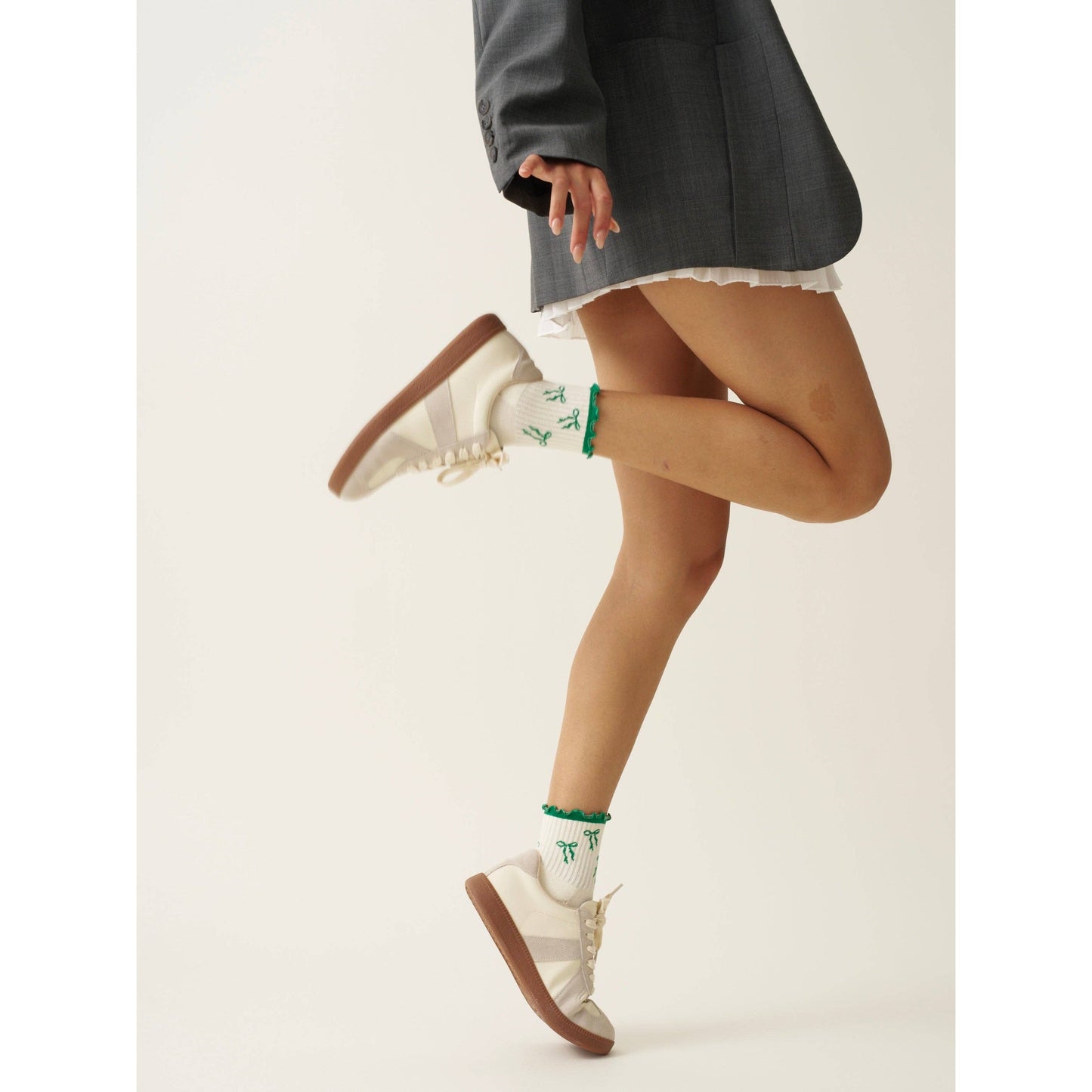 Bow Ruffle Grip Sock in Green