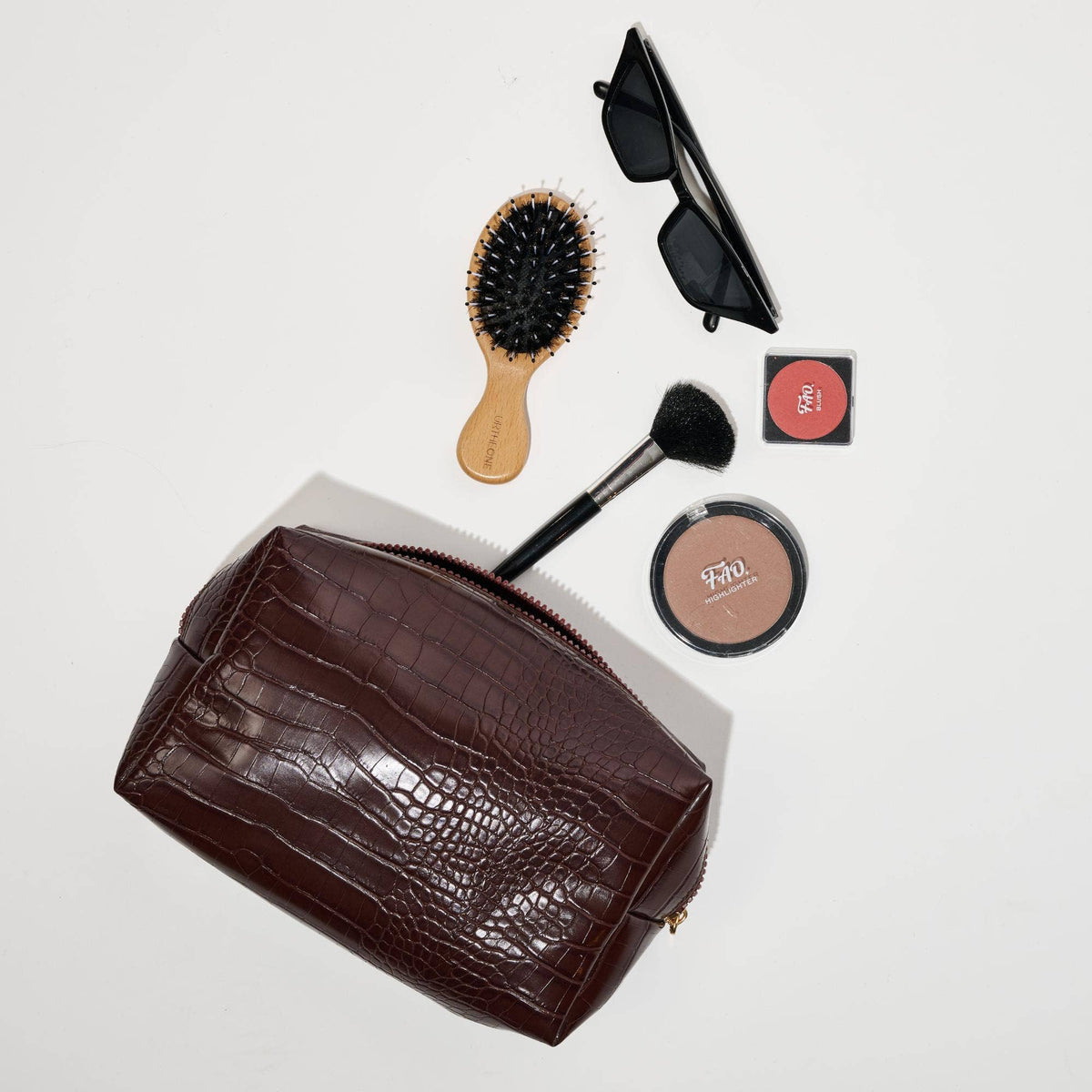 Croc Chic Cosmetic & Travel Organizer Pouch: Red