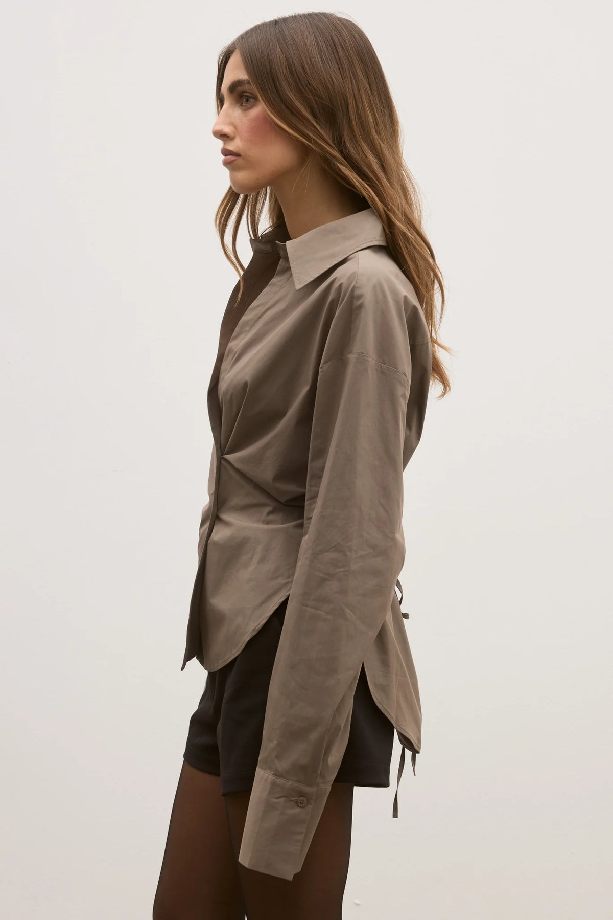 Tilda Button down in Ash