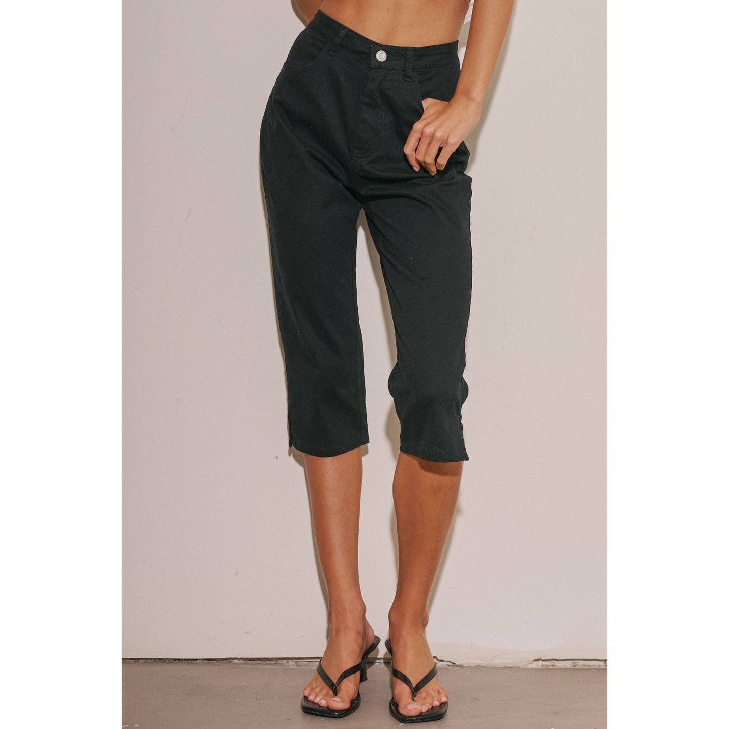 The Tini Capri Pant