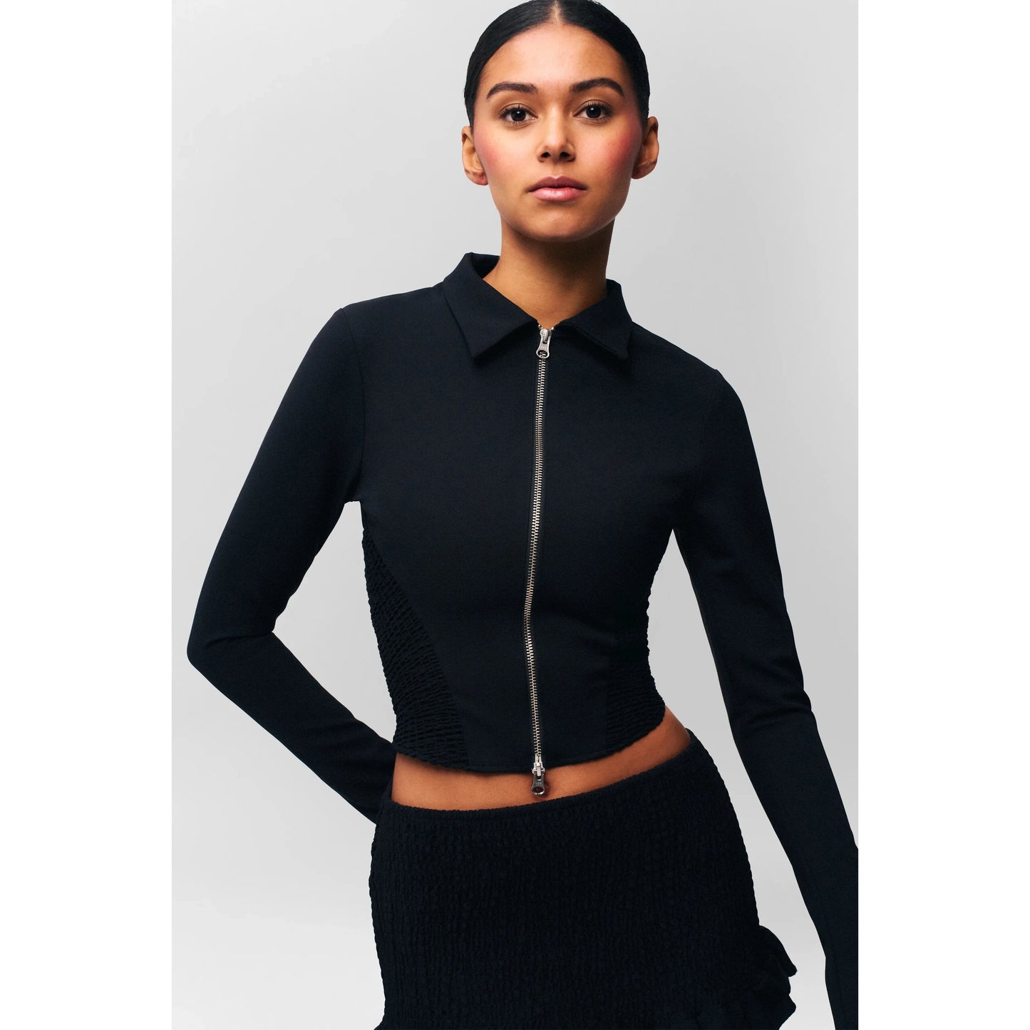 Apolline Smocked Jacket- Guizio