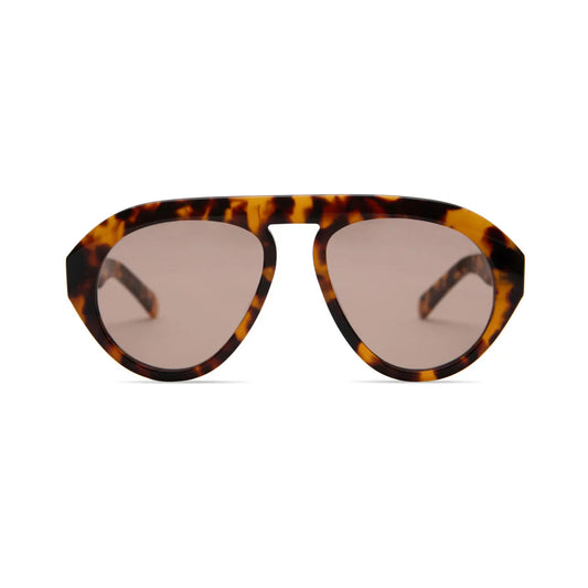 Val in Brown Tortoise