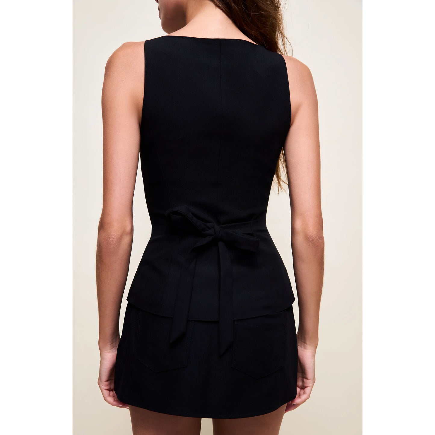 Troyes Skort in Black