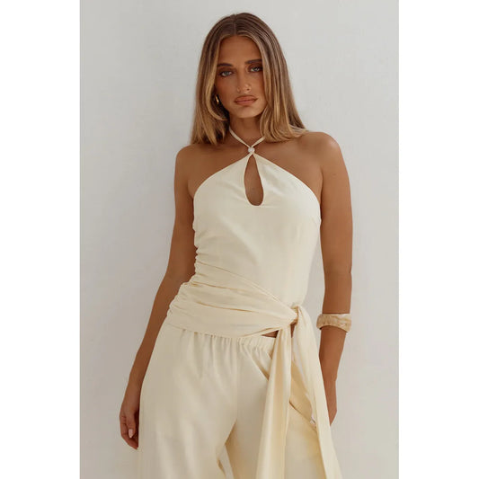 Laura Key Hole Top in Butter