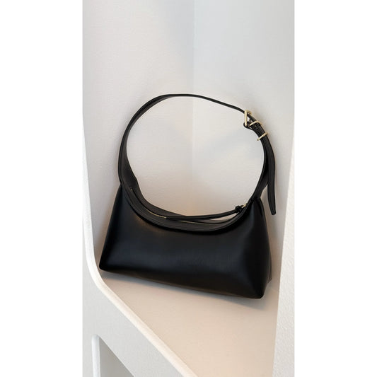 Eden Shoulder Bag in Black - Billini
