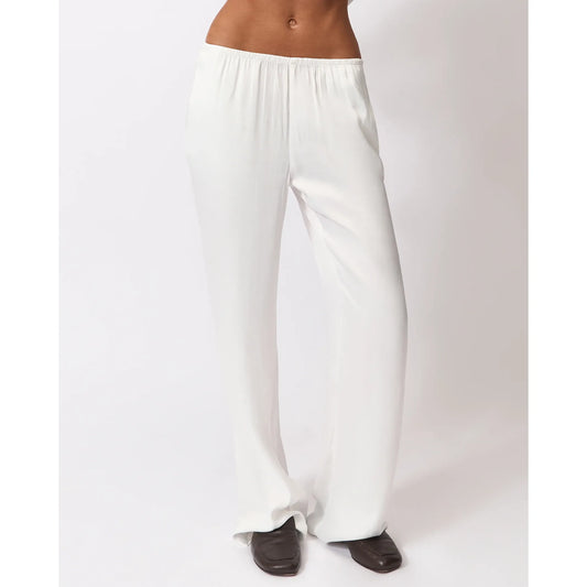 Silky Pull on Pant in White