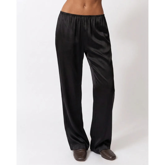 Silky Pull on Pant in Black