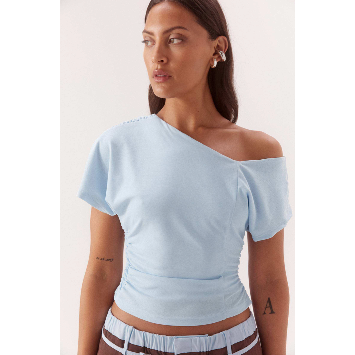 Vera Top in Sky